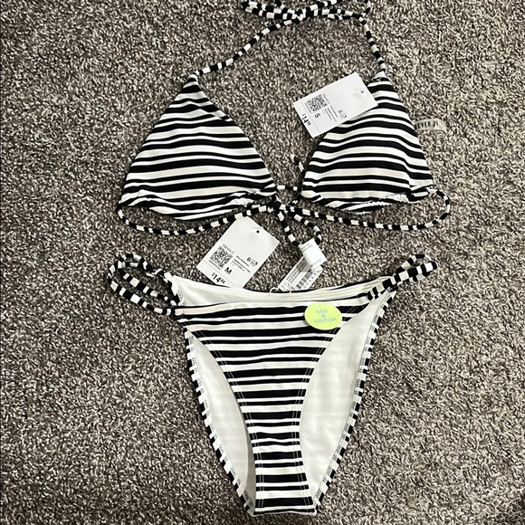 Forever 21 Other - Black and White Striped Bikini Set